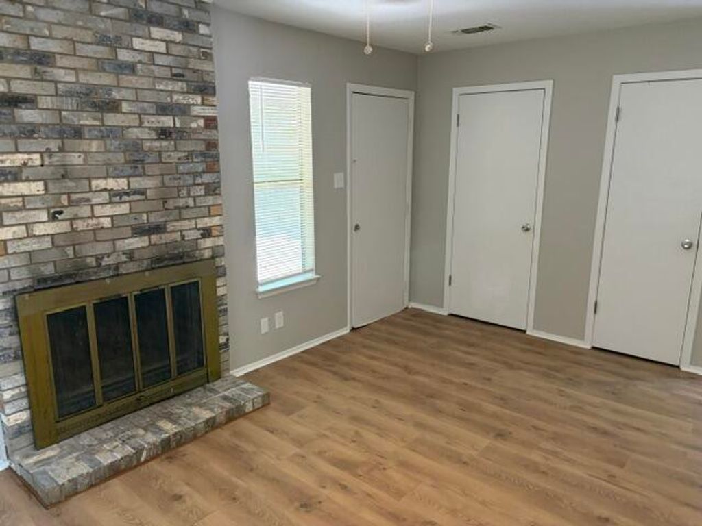 Image 6 of property listing at 1121 Toby Lane, San Angelo, TX 76903