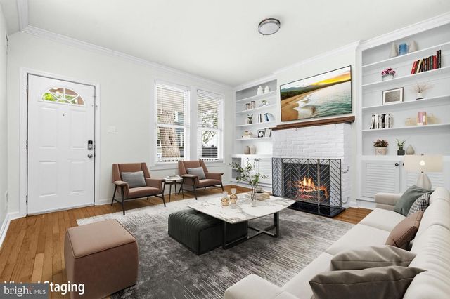 1504 GALES ST NE, Washington, DC 20002