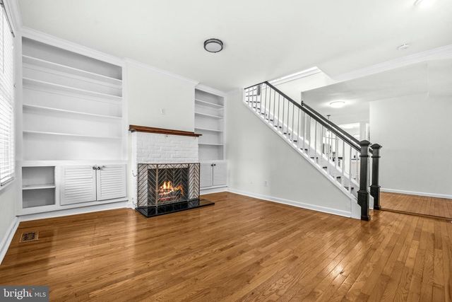 1504 GALES ST NE, Washington, DC 20002