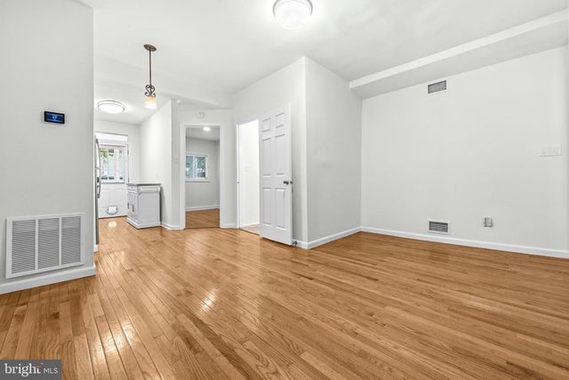 1504 GALES ST NE, Washington, DC 20002