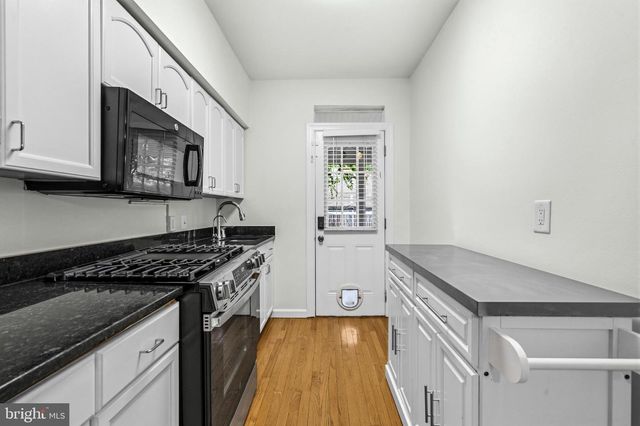 1504 GALES ST NE, Washington, DC 20002