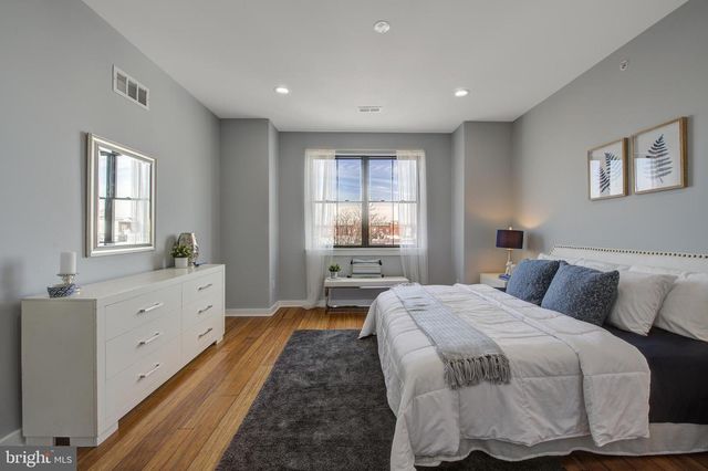 732 DALY ST, Philadelphia, PA 19148
