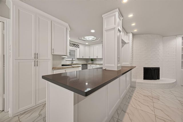 5207 Bent Bough Lane, Houston, TX 77088