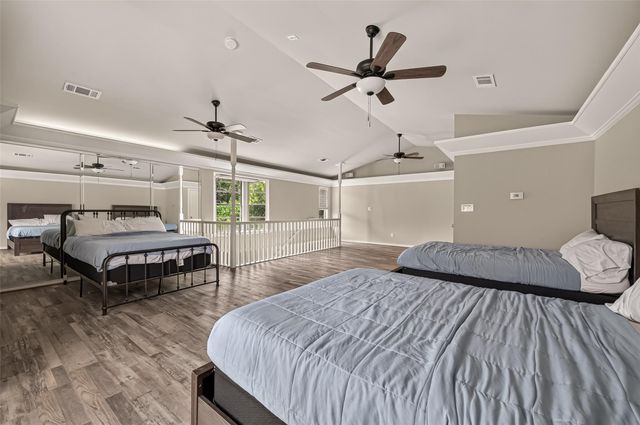 5207 Bent Bough Lane, Houston, TX 77088