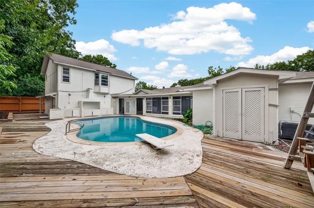 5207 Bent Bough Lane, Houston, TX 77088