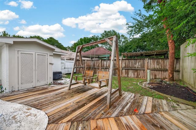 5207 Bent Bough Lane, Houston, TX 77088