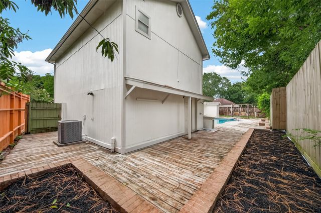 5207 Bent Bough Lane, Houston, TX 77088