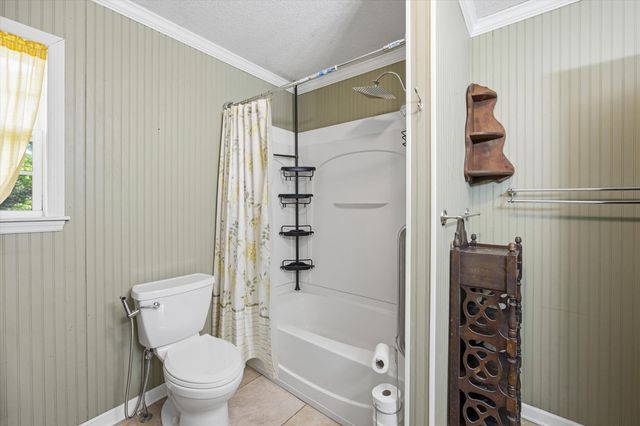 2090 Dorn Farm Place, Sale Creek, TN 37373