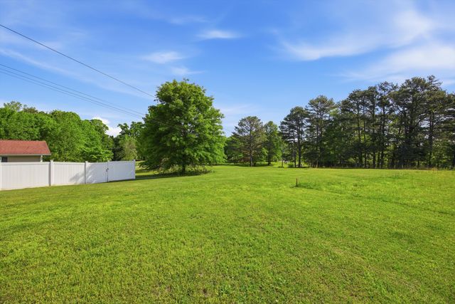 2090 Dorn Farm Place, Sale Creek, TN 37373
