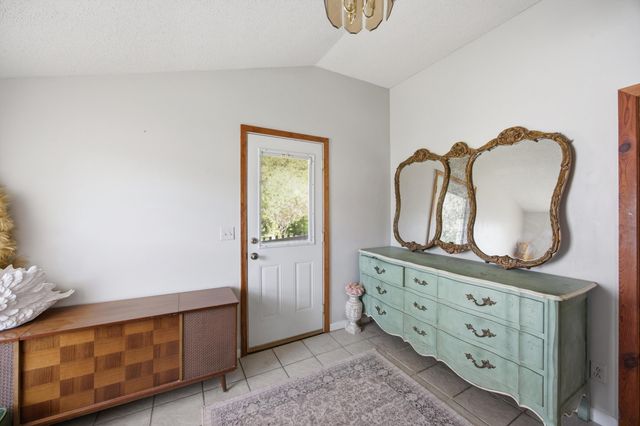 2090 Dorn Farm Place, Sale Creek, TN 37373