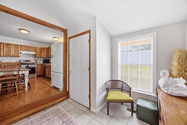 2090 Dorn Farm Place, Sale Creek, TN 37373
