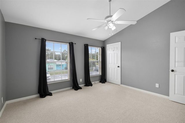 37250 EMBASSY PARK LANE, Dade City, FL 33525