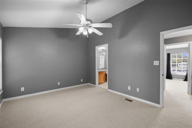 37250 EMBASSY PARK LANE, Dade City, FL 33525