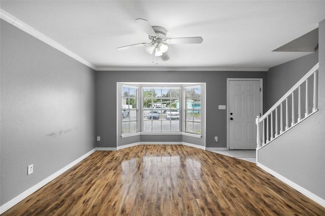 37250 EMBASSY PARK LANE, Dade City, FL 33525