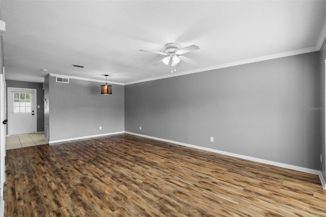 37250 EMBASSY PARK LANE, Dade City, FL 33525