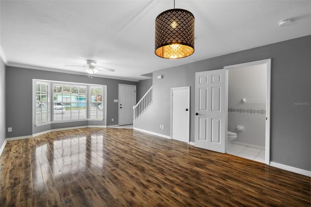 37250 EMBASSY PARK LANE, Dade City, FL 33525