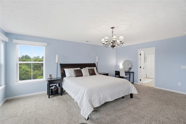 6856 Paragon Road, Washington Twp, OH 45459