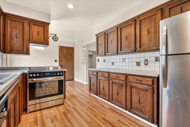 302 W Rainier Way, Spokane, WA 99208
