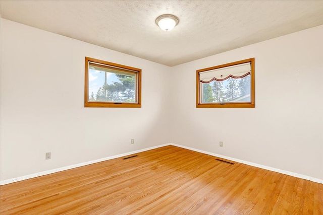 302 W Rainier Way, Spokane, WA 99208