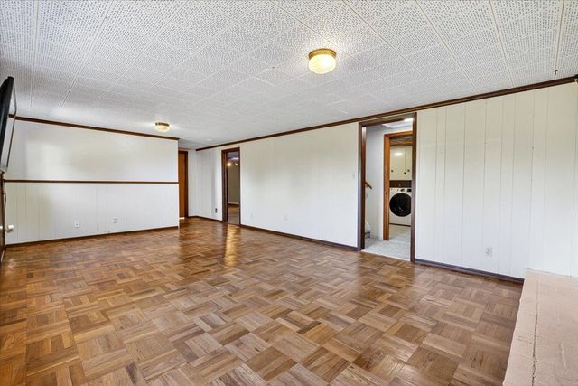 302 W Rainier Way, Spokane, WA 99208