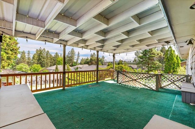 302 W Rainier Way, Spokane, WA 99208