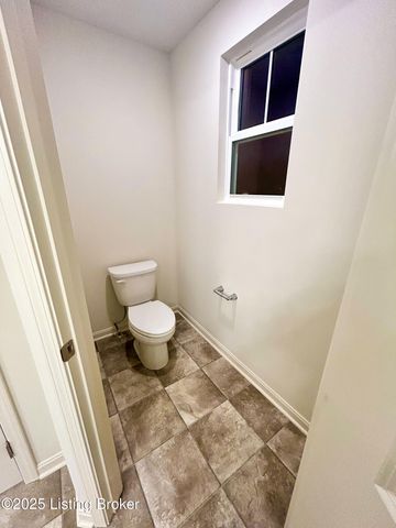 6509 Fair Ridge Ln, Louisville, KY 40291