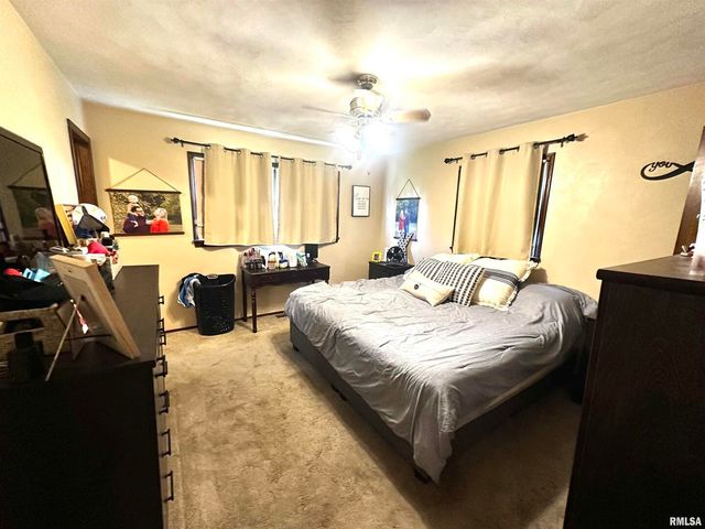 1340 E 6TH Street, Centralia, IL 62801