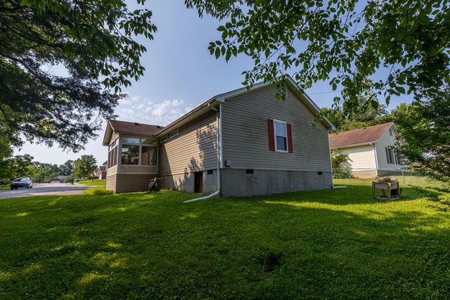 129 Plantation Drive, Lawrenceburg, KY 40342