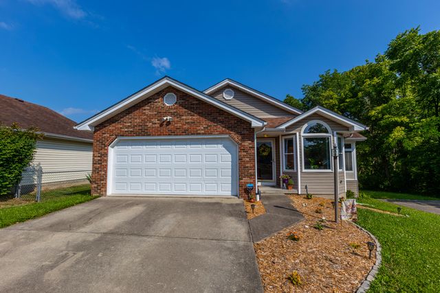 129 Plantation Drive, Lawrenceburg, KY 40342