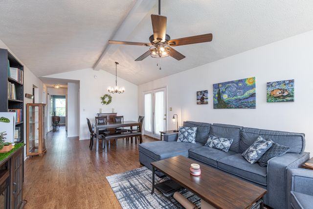 129 Plantation Drive, Lawrenceburg, KY 40342