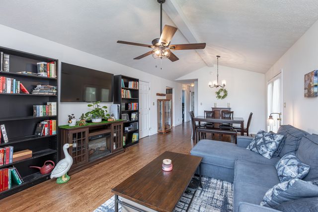 129 Plantation Drive, Lawrenceburg, KY 40342