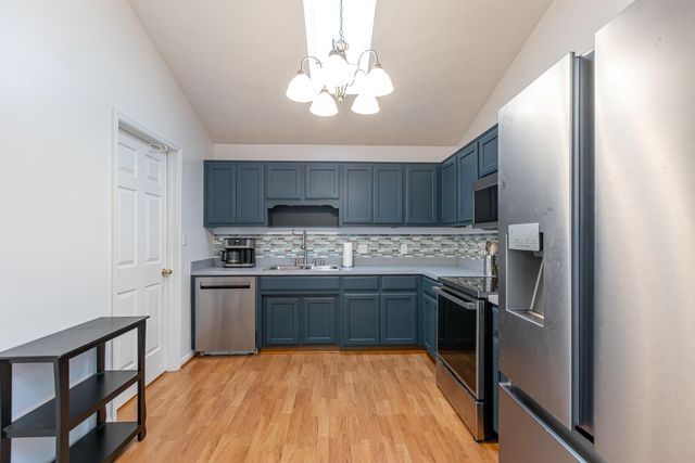 129 Plantation Drive, Lawrenceburg, KY 40342