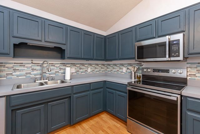 129 Plantation Drive, Lawrenceburg, KY 40342