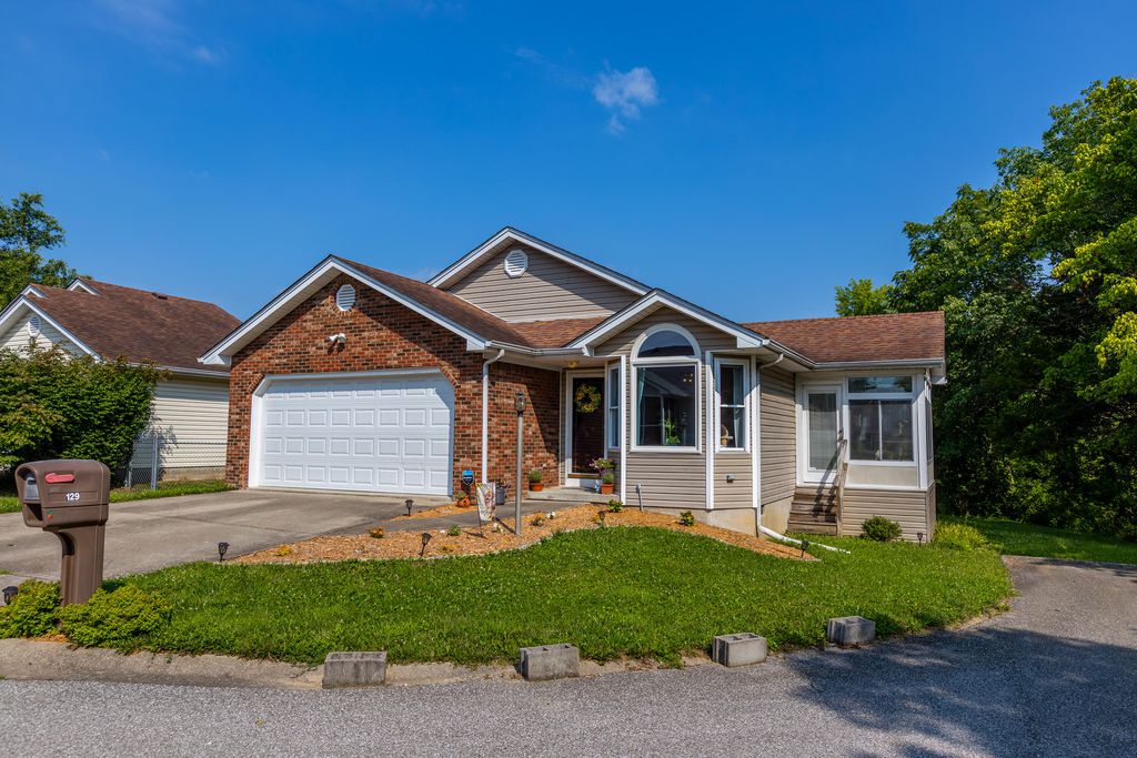 129 Plantation Drive, Lawrenceburg, KY 40342
