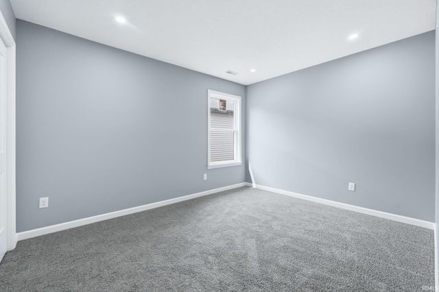 3825 Clermont Avenue, Fort Wayne, IN 46806