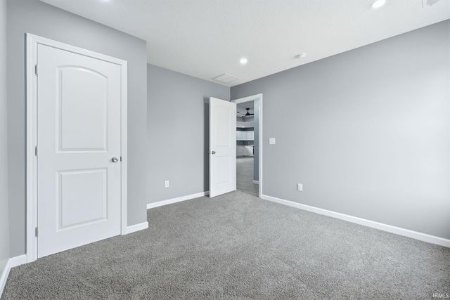 3825 Clermont Avenue, Fort Wayne, IN 46806