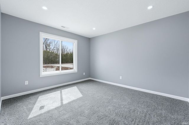 3825 Clermont Avenue, Fort Wayne, IN 46806