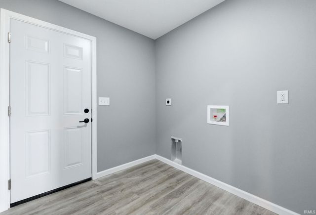 3825 Clermont Avenue, Fort Wayne, IN 46806