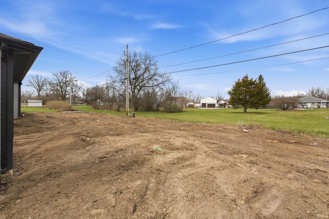 3825 Clermont Avenue, Fort Wayne, IN 46806