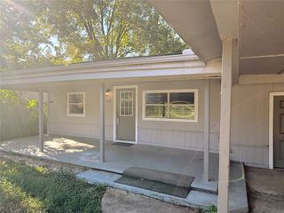 212 Paris Drive, Pottsboro, TX 75076