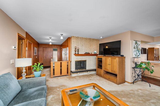 1617 Utah Avenue S, Saint Louis Park, MN 55426