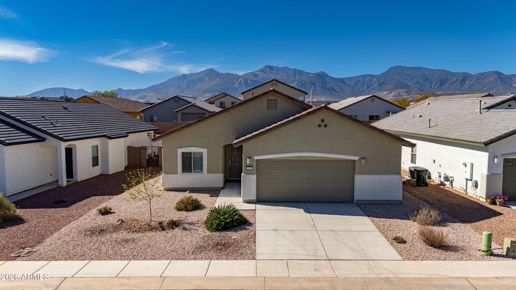 4192 TINKER Drive, Sierra Vista, AZ 85650