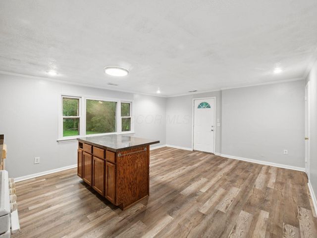 1202 E Walnut Street, Westerville, OH 43081