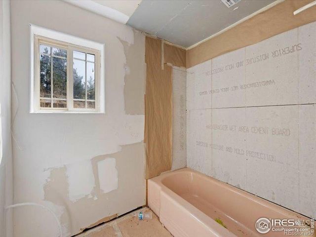 102 Spruce Mountain Drive, Drake, CO 80515