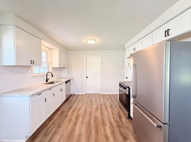 112 Norris Dr, Clarksville, TN 37042