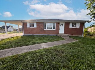 112 Norris Dr, Clarksville, TN 37042