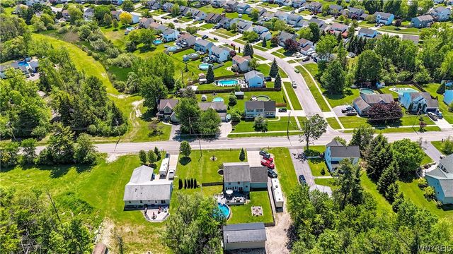 6138 Versailles Road, Hamburg, NY 14085