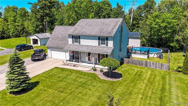 6138 Versailles Road, Hamburg, NY 14085