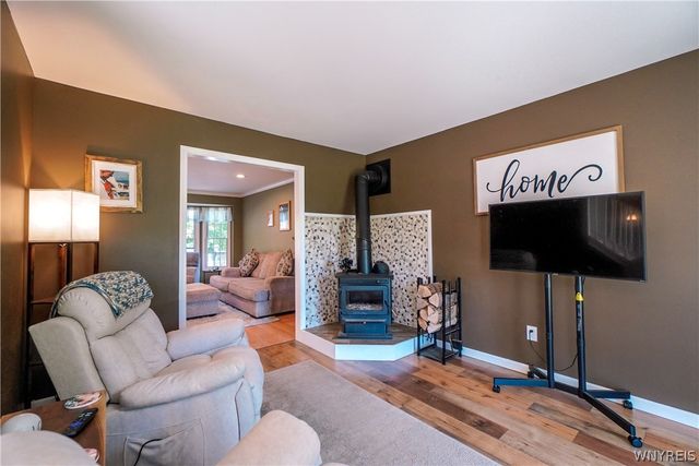 6138 Versailles Road, Hamburg, NY 14085