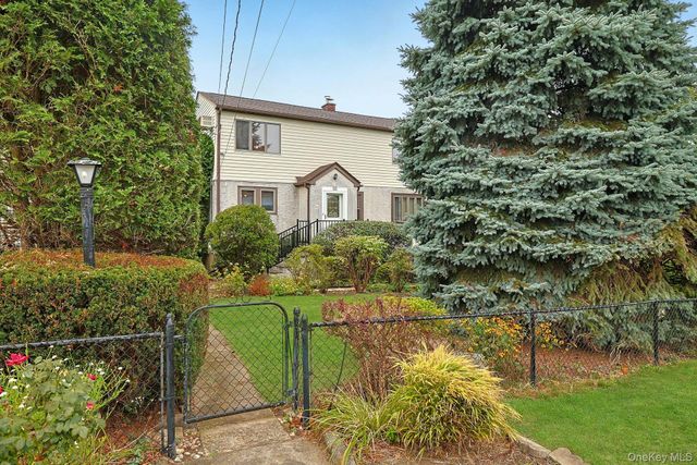 70 Highland Road, Thornwood, NY 10594